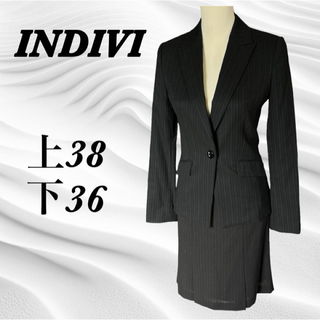 インディヴィ(INDIVI)のINDIVI インディヴィ★ セットアップ スカートスーツ ブラック ストライプ(スーツ)