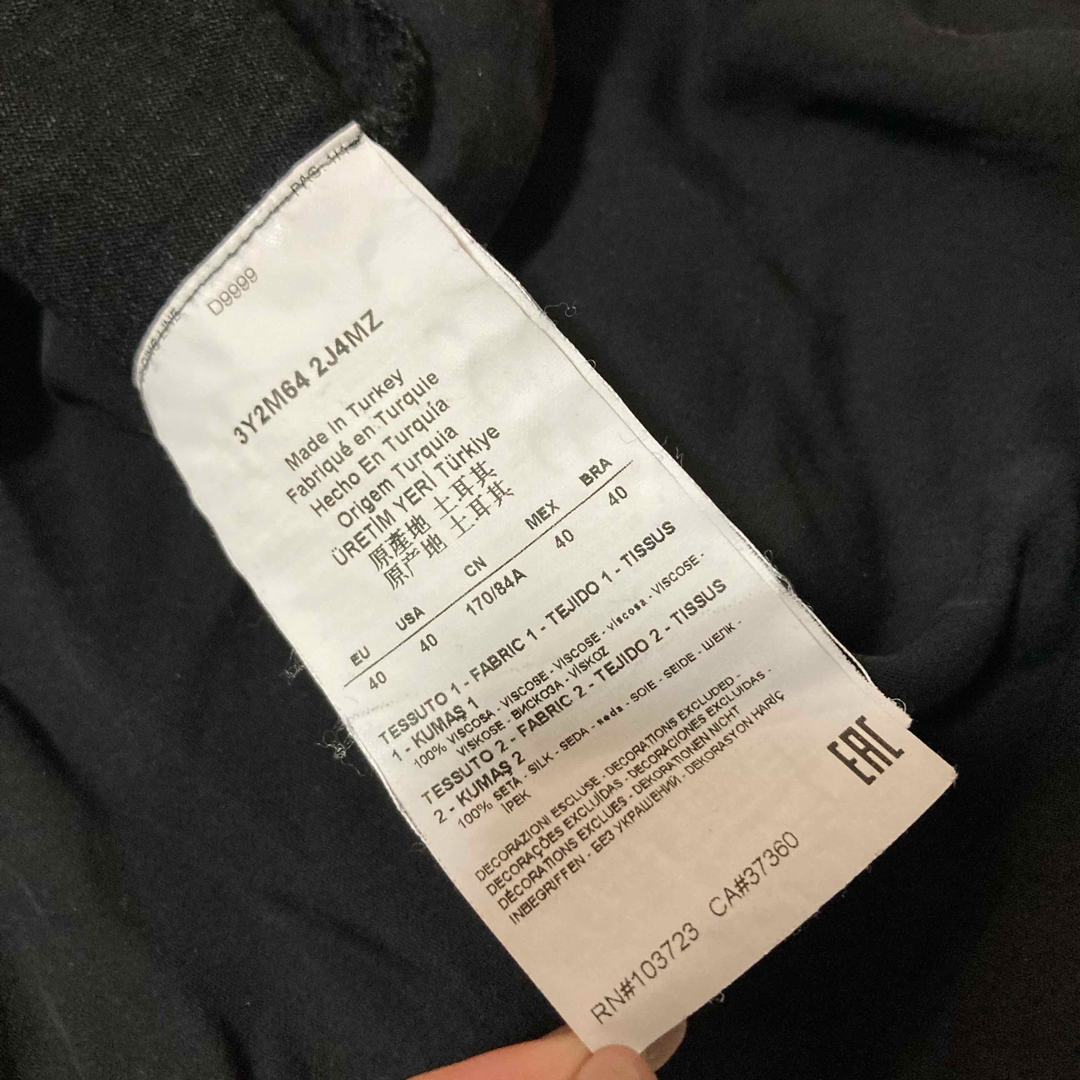 Emporio Armani(エンポリオアルマーニ)のエンポリオアルマーニ EMPORIO ARMANI シャツ カットソー 長袖 黒 メンズのトップス(Tシャツ/カットソー(半袖/袖なし))の商品写真