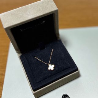 ヴァンクリーフアンドアーペル(Van Cleef & Arpels)のVan Cleef & Arpels スウィートアルハンブラペンダント(ネックレス)