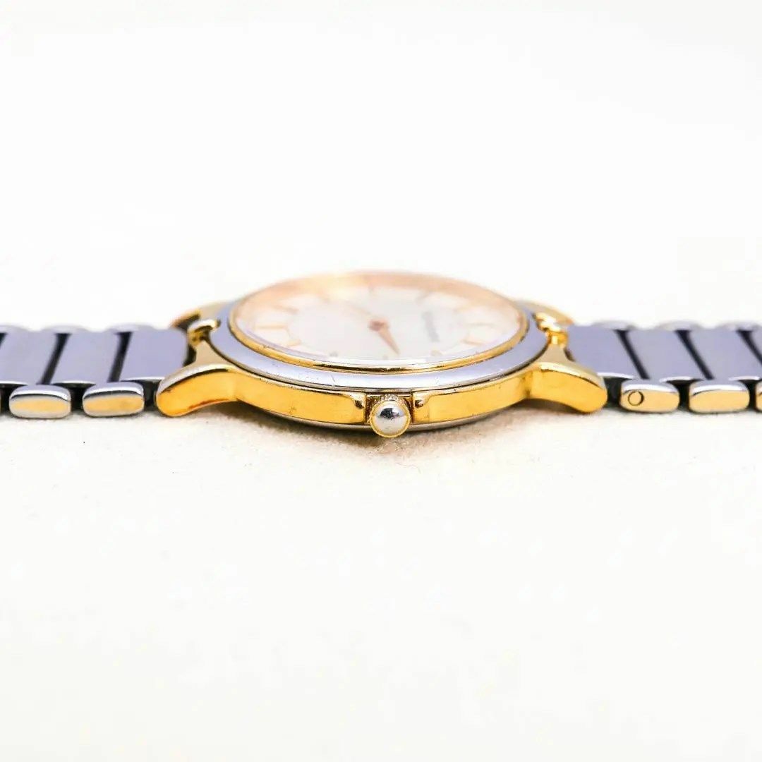 Yves Saint Laurent(イヴサンローラン)の《希少》イヴサンローラン 腕時計 ゴールド レディース ヴィンテージ v レディースのファッション小物(腕時計)の商品写真