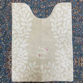 ローラアシュレイ トイレマットの通販 200点以上 | LAURA ASHLEYの ローラアシュレイ トイレマットの通販 200点以上 | LAURA ASHLEYの