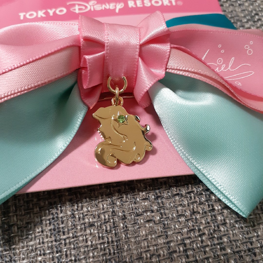 Disney(ディズニー)のディズニーリゾート バレッタ アリエル リボン ① エンタメ/ホビーのおもちゃ/ぬいぐるみ(キャラクターグッズ)の商品写真