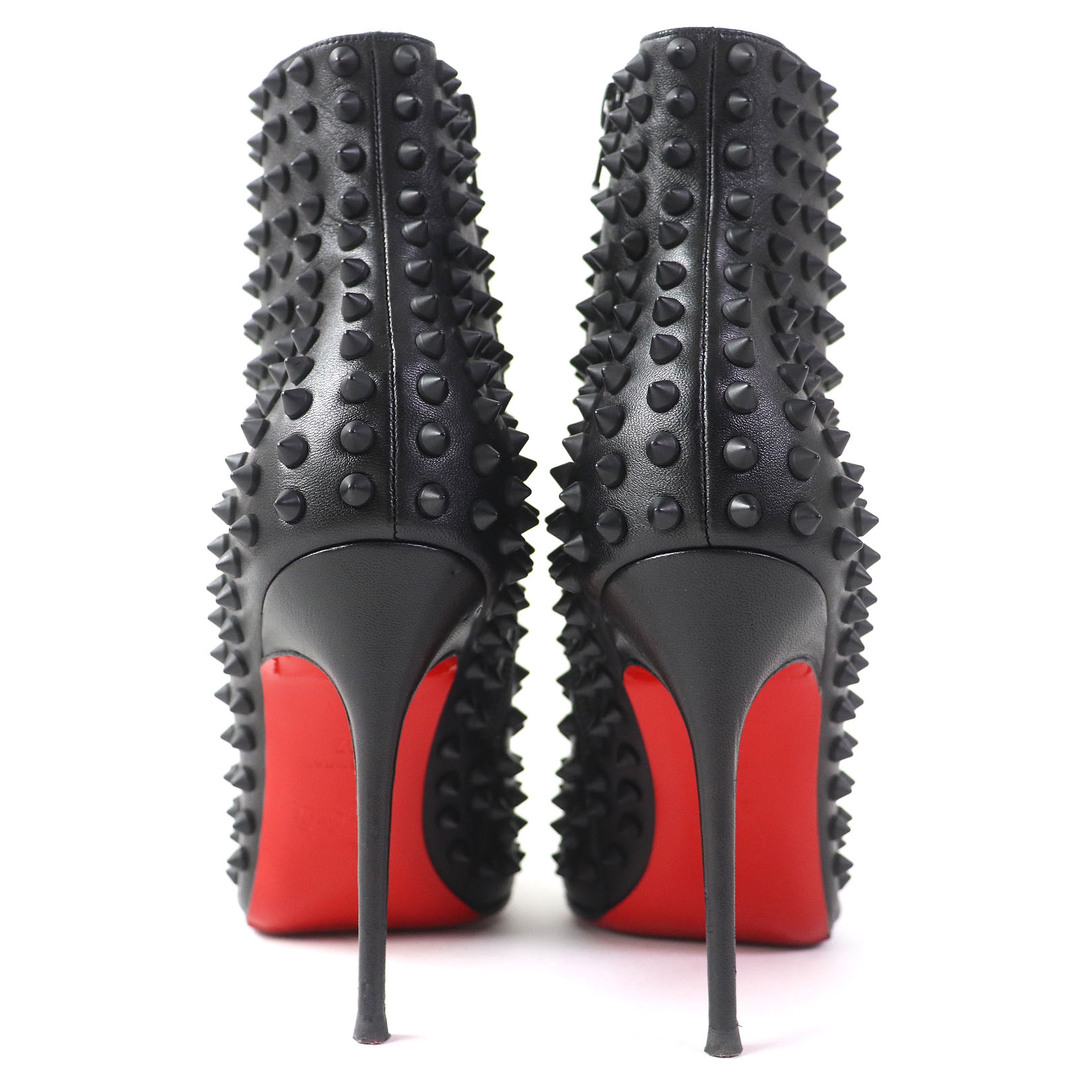 Christian Louboutin(クリスチャンルブタン)の美品△Christian Louboutin クリスチャンルブタン レザー スパイクスタッズ サイドジップ ポインテッドトゥ アンクルブーツ ブラック 37 保存袋付き イタリア製 レディース レディースの靴/シューズ(ブーツ)の商品写真