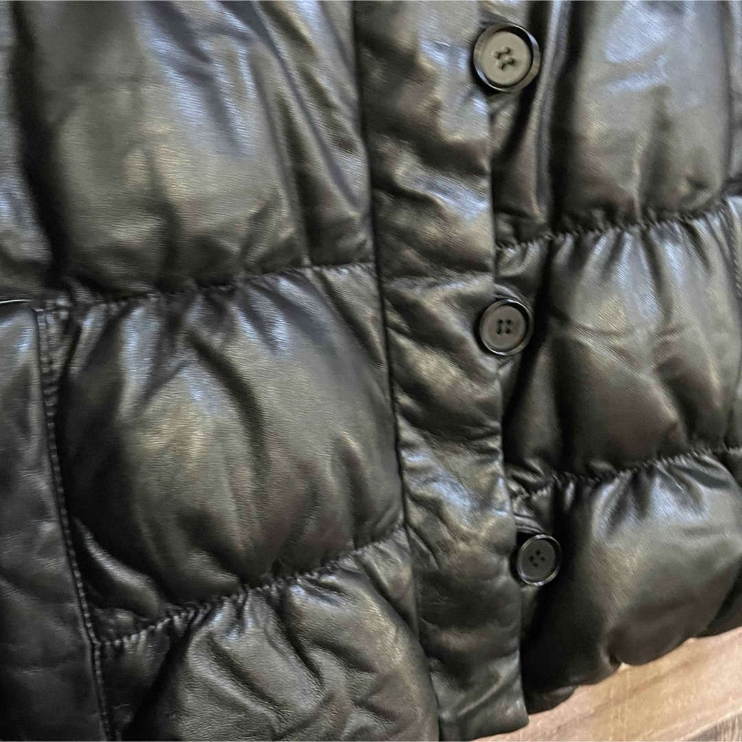 LOUNIE(ルーニィ)のルーニィ　LOUNIE ラムレザーダウンジャケット　ブラック　サイズ40 レディースのジャケット/アウター(ダウンジャケット)の商品写真