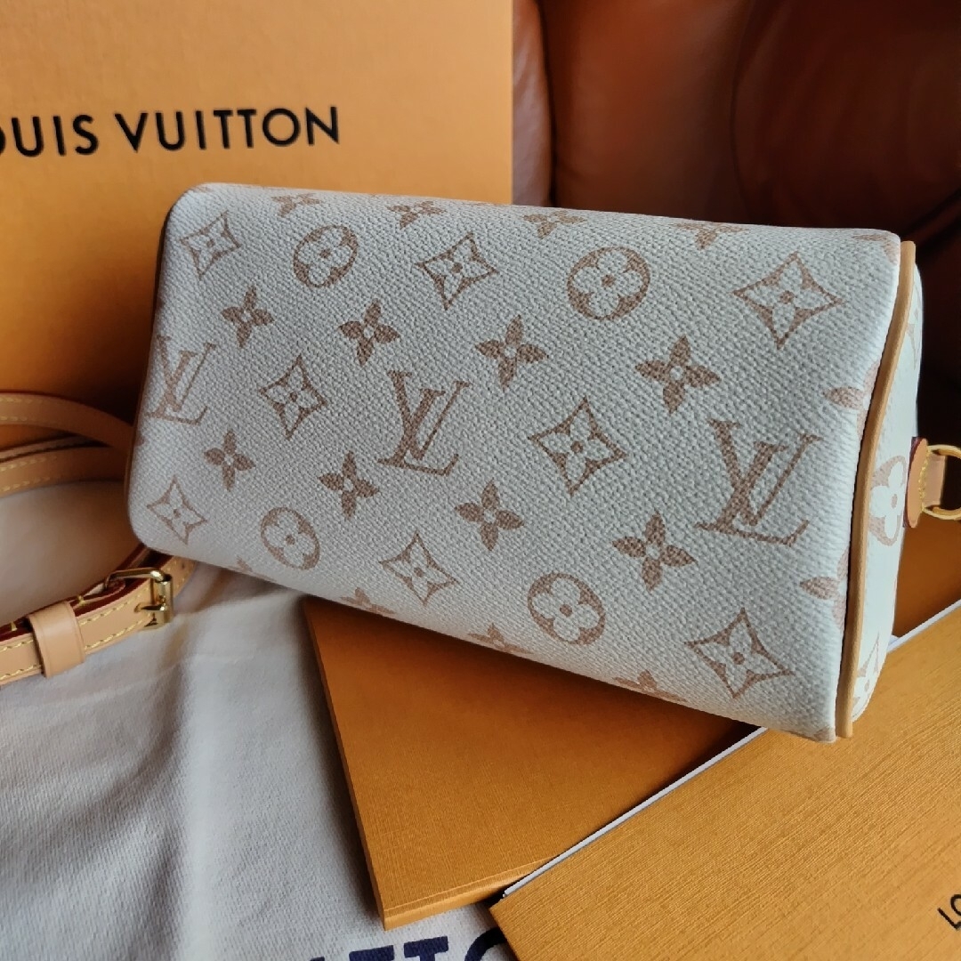 LOUIS VUITTON(ルイヴィトン)のルイヴィトン 2024 今季新作 限定 極美品 スピーディ・バンドリエール20 レディースのバッグ(ショルダーバッグ)の商品写真