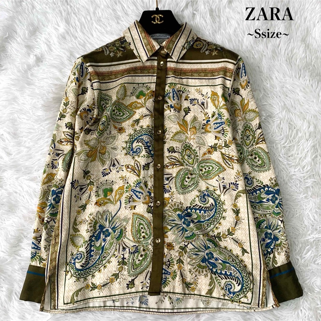 ZARA(ザラ)の【極美品】ZARA ザラ 総柄シャツブラウス 派手柄 金ボタン Sサイズ レディースのトップス(シャツ/ブラウス(長袖/七分))の商品写真