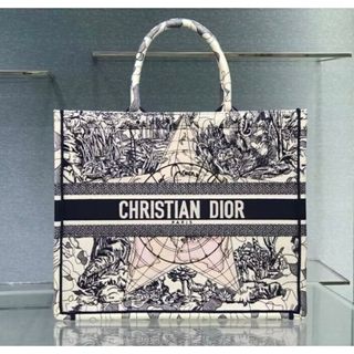 ディオール(Dior)のdior トートバッグ　ラージ(トートバッグ)