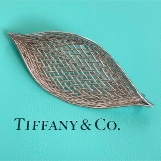 ティファニー(Tiffany & Co.)の希少　極美品　ティファニー　リーフ　葉っぱ　ブローチ　シルバー925  メッシュ(ブローチ/コサージュ)