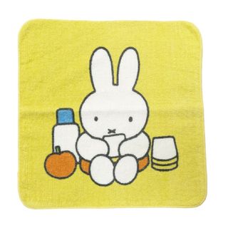 ミッフィーとすてきなキャンプ miffy ハンドタオル ピクニック イエロー 黄(キャラクターグッズ)