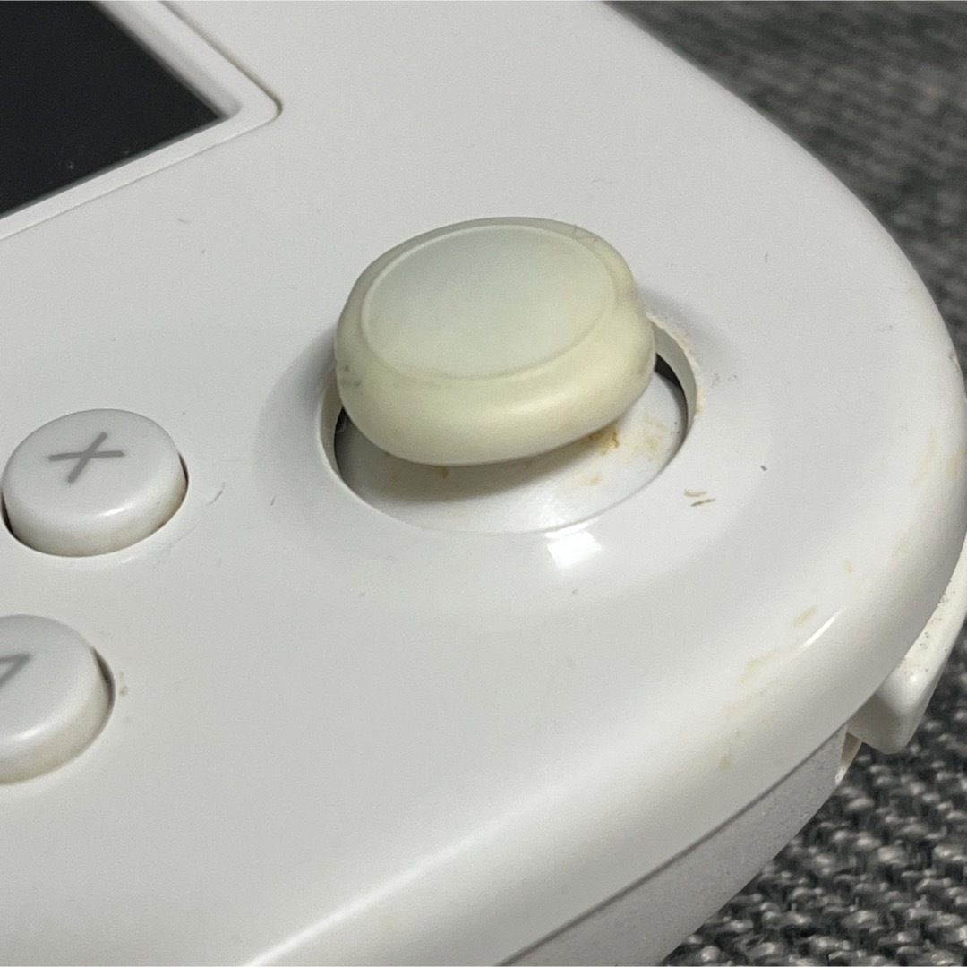 Wii U(ウィーユー)のWiiU basic set 白 shiro ベーシックセット 8GB④ エンタメ/ホビーのゲームソフト/ゲーム機本体(家庭用ゲーム機本体)の商品写真