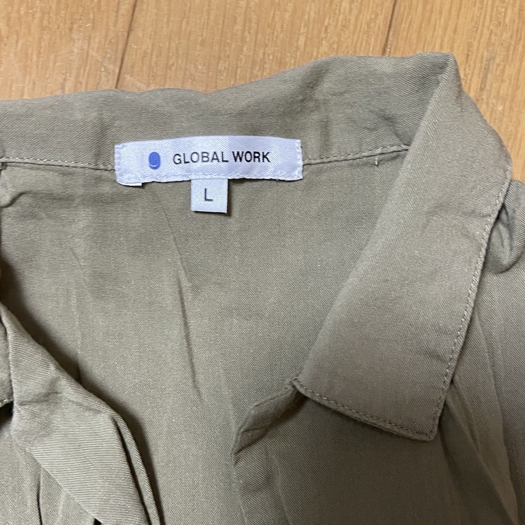 GLOBAL WORK(グローバルワーク)のグローバルワーク　半袖シャツ　110 キッズ/ベビー/マタニティのキッズ服男の子用(90cm~)(Tシャツ/カットソー)の商品写真