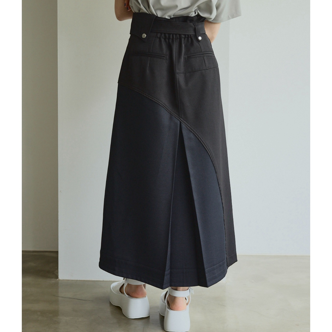 UNITED TOKYO(ユナイテッドトウキョウ)のunited tokyo バイカーディテールスカート レディースのスカート(ロングスカート)の商品写真