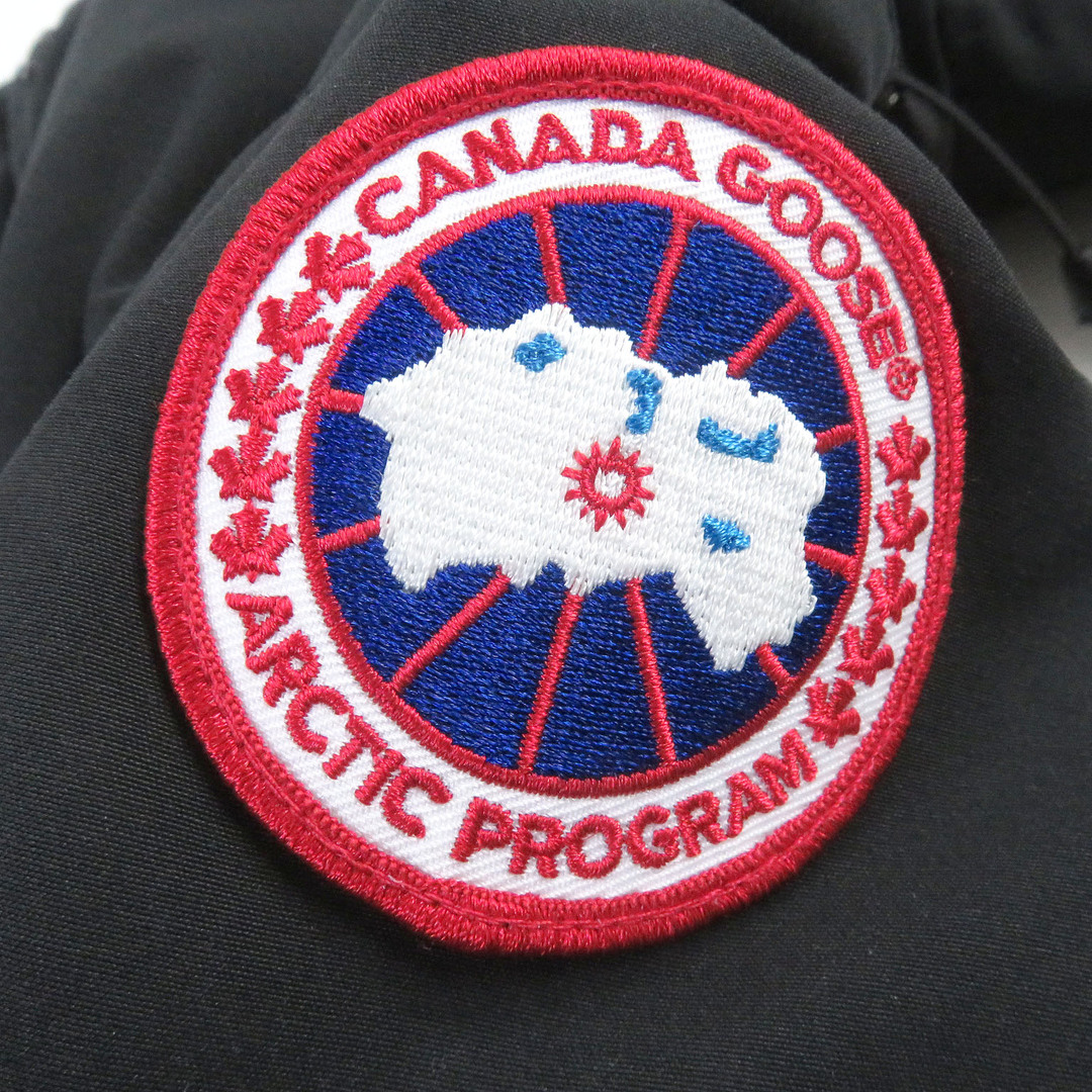 CANADA GOOSE(カナダグース)の良品□CANADA GOOSE カナダグース 2302JL MACKENZIE PARKA ラクーンファー フーデッド WZIP ダウンコート ダウンジャケット ブラック S カナダ製 国内正規品 レディース レディースのジャケット/アウター(ダウンコート)の商品写真