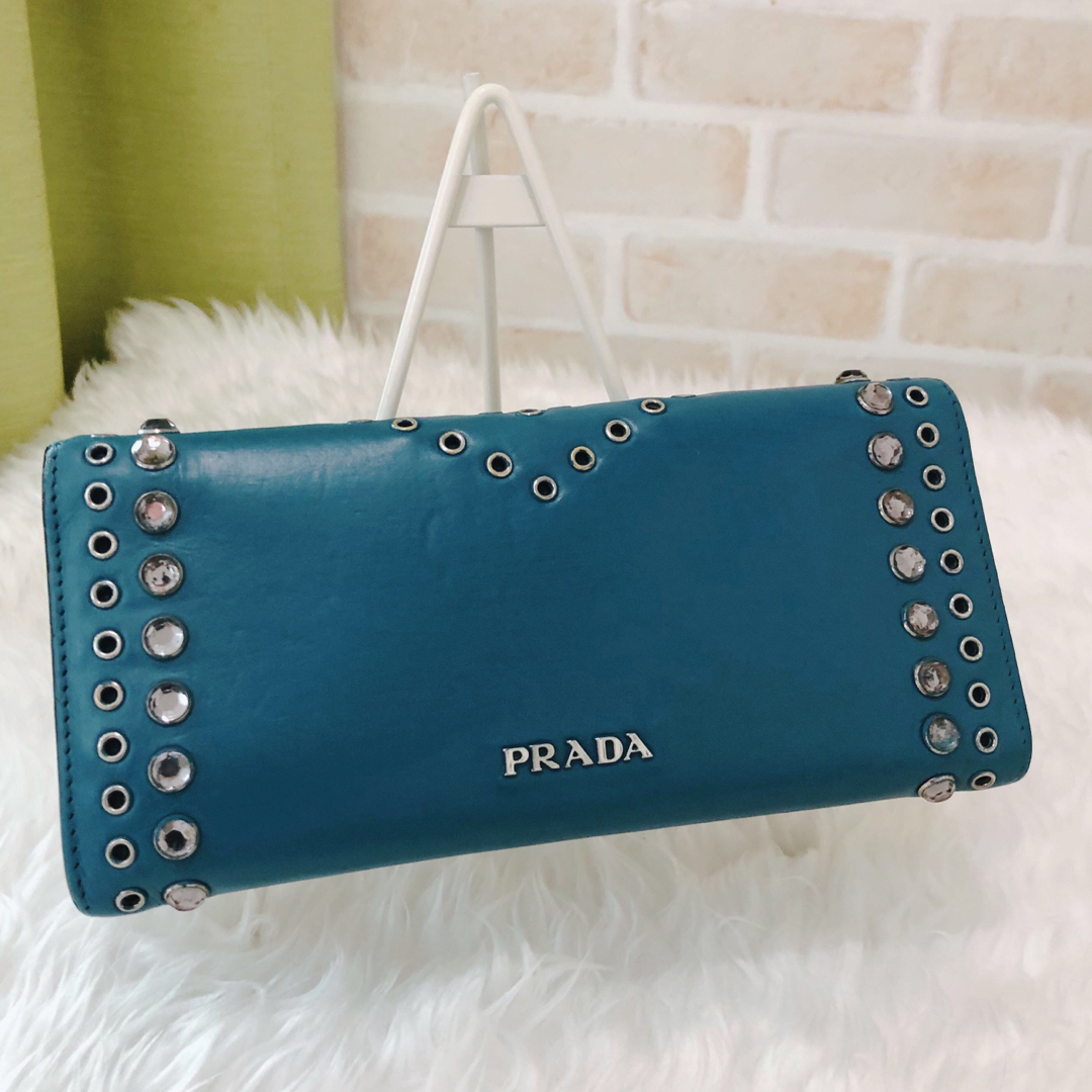 PRADA(プラダ)のPRADA プラダ　長財布　☆美品☆ レディースのファッション小物(財布)の商品写真