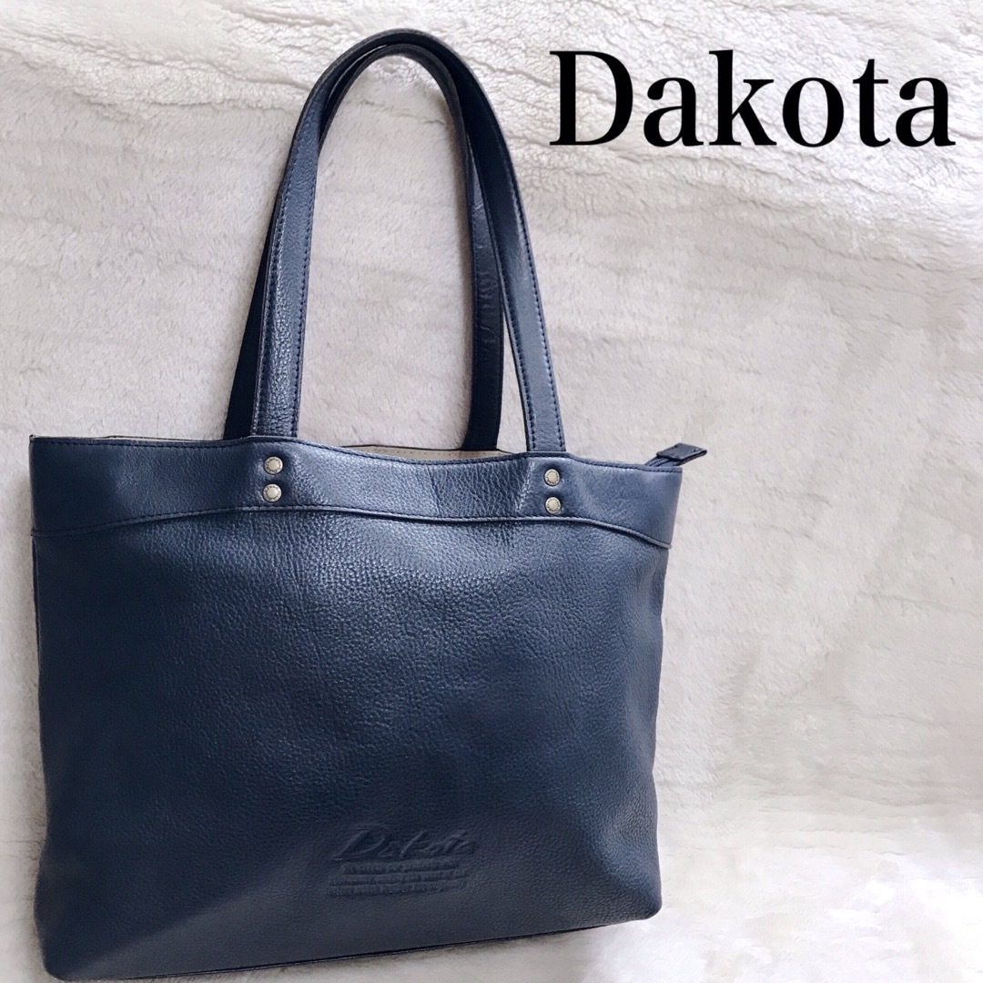 Dakota(ダコタ)のDakota ダコタ オールレザー ダークブルー 船形 肩がけ トートバッグ レディースのバッグ(トートバッグ)の商品写真