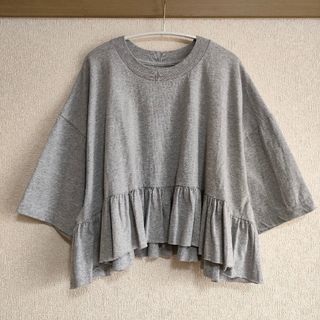 Tシャツ 半袖 裾フリル グレー 無地(Tシャツ(半袖/袖なし))