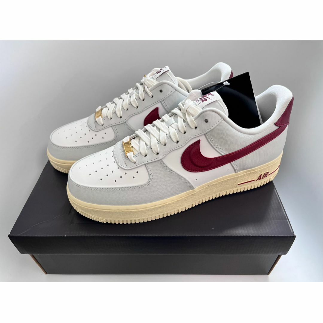 NIKE(ナイキ)の29cm 新品 NIKE AIR FORCE 1 '07 LO エアフォース1 メンズの靴/シューズ(スニーカー)の商品写真