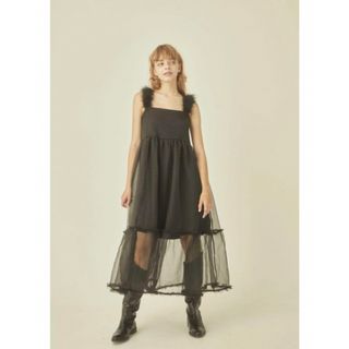 エピヌ(épine)のBONNE fur strap tulle frill longonepiece(ロングワンピース/マキシワンピース)