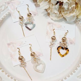 No...53♡アシンメトリー×ハート　揺れる～大人可愛いピアス/イヤリング(ピアス)