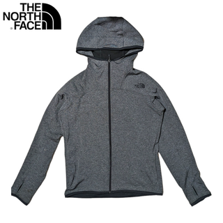 ザノースフェイス(THE NORTH FACE)のTHE NORTH FACE グレー MOMENTUM HOODIE(その他)