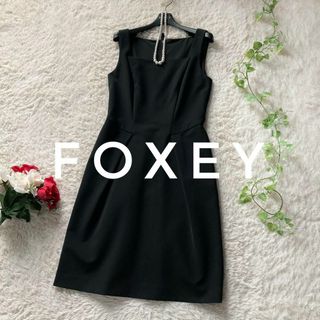 フォクシーニューヨーク(FOXEY NEW YORK)の洗える！フォクシー　ノースリーブフレアワンピース　レディシェイプ　日本製　40(ひざ丈ワンピース)