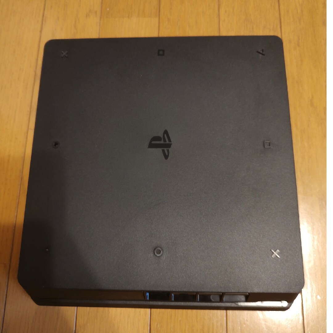 PlayStation4(プレイステーション4)の【動作品】PlayStation4 本体 CUH-2000AB01 エンタメ/ホビーのゲームソフト/ゲーム機本体(家庭用ゲーム機本体)の商品写真