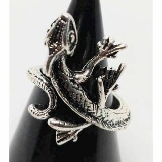 【フリーサイズ】カメレオン　リング　指輪　爬虫類　蜥蜴　トカゲ　リザード(リング(指輪))