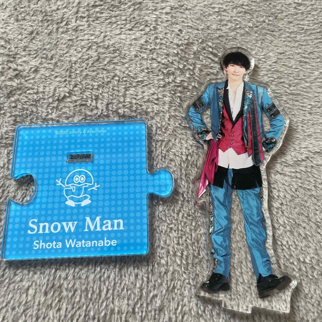 Snow Man(スノーマン)の渡辺翔太 アクスタ エンタメ/ホビーのタレントグッズ(アイドルグッズ)の商品写真