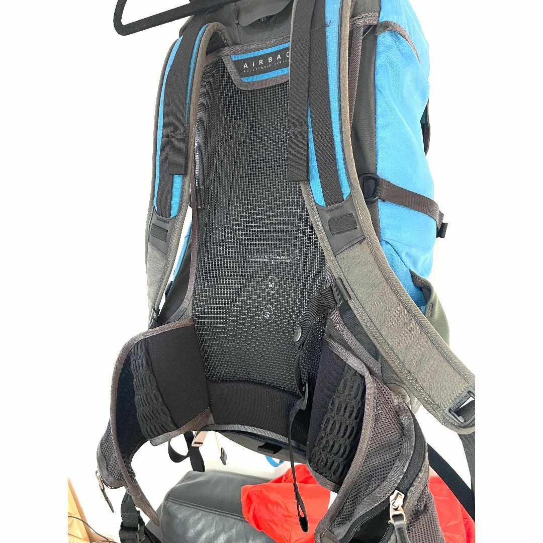 Haglofs(ホグロフス)のホグロフス ZAC large　中型ザック　32L　Airbac　雨カバー有り スポーツ/アウトドアのアウトドア(登山用品)の商品写真