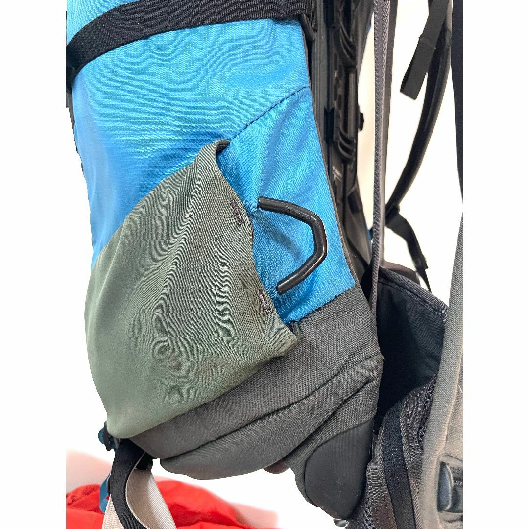 Haglofs(ホグロフス)のホグロフス ZAC large　中型ザック　32L　Airbac　雨カバー有り スポーツ/アウトドアのアウトドア(登山用品)の商品写真