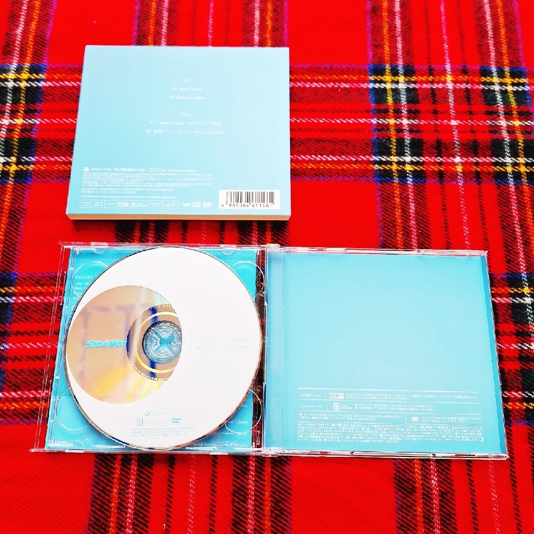Snow Man(スノーマン)のSecret Touch（初回盤B）CD+DVD スリーブ仕様　Snow Man エンタメ/ホビーのCD(ポップス/ロック(邦楽))の商品写真