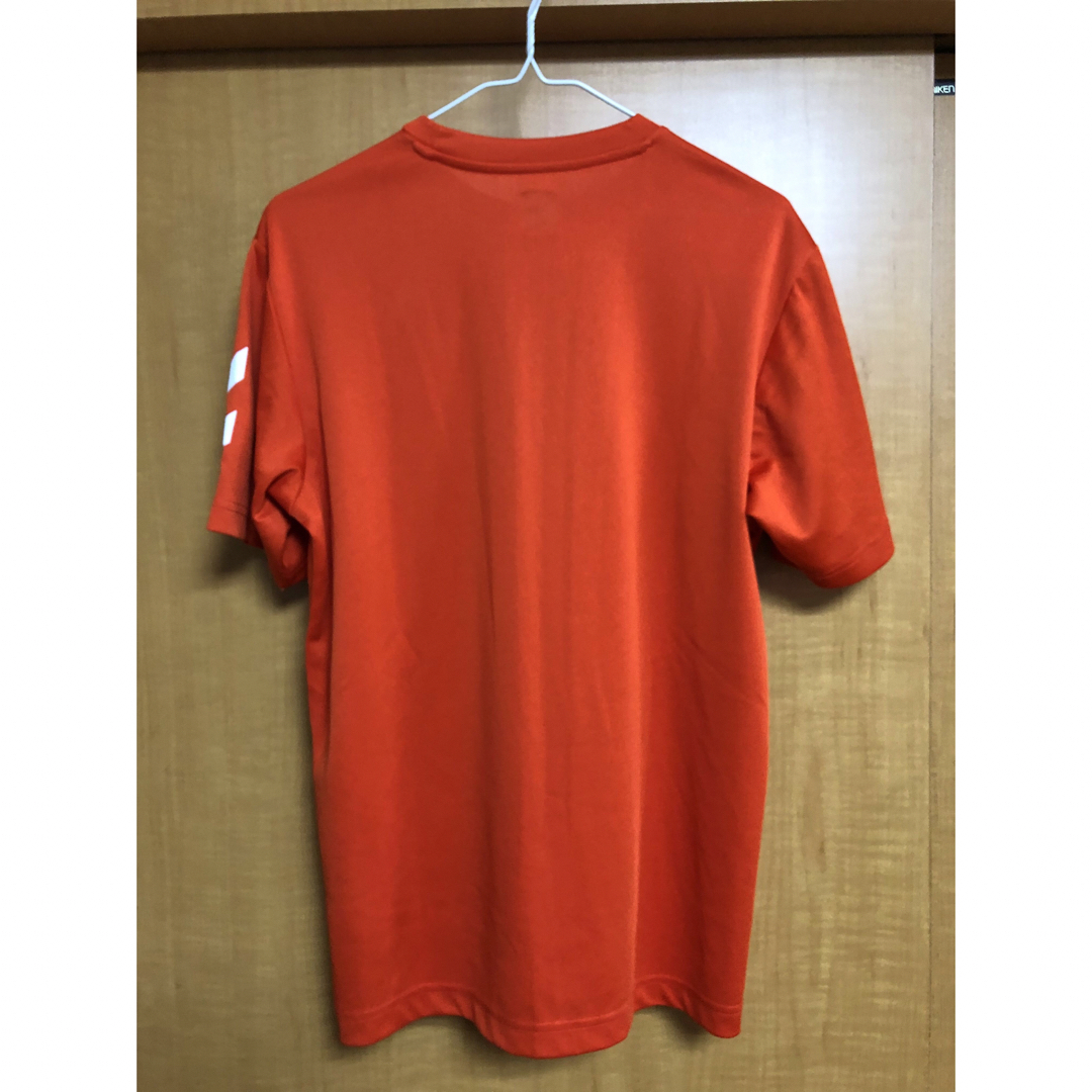 hummel(ヒュンメル)のTシャツ スポーツ/アウトドアのサッカー/フットサル(ウェア)の商品写真