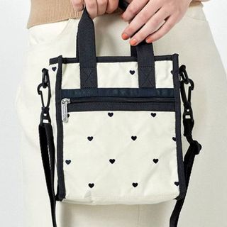 レスポートサック(LeSportsac)のレスポートサック　ネイビースイスハート　ショルダーバッグ　ハンドバッグ　2way(ショルダーバッグ)