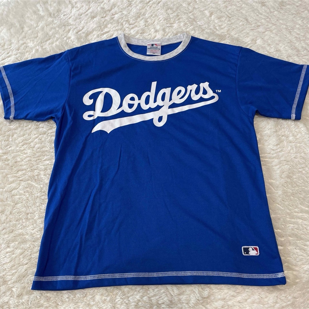 MLB(メジャーリーグベースボール)のドジャース⭐︎キッズパジャマ3点セット150cm新品未使用 キッズ/ベビー/マタニティのキッズ服女の子用(90cm~)(パジャマ)の商品写真