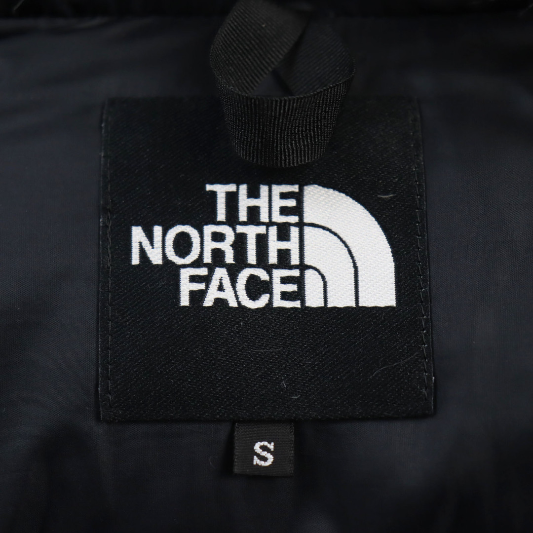 THE NORTH FACE(ザノースフェイス)の美品●THE NORTH FACE ザ・ノースフェイス ND91734 Mcmurdo Parka マクマードパーカー ファー付き ロゴ刺繍入り フーデッドダウンジャケット ブラック S 正規品 メンズ メンズのジャケット/アウター(ダウンジャケット)の商品写真