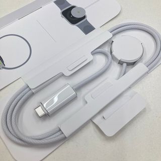 アップル純正品 充電器（タイプC）アップルウォッチ ケーブル apple