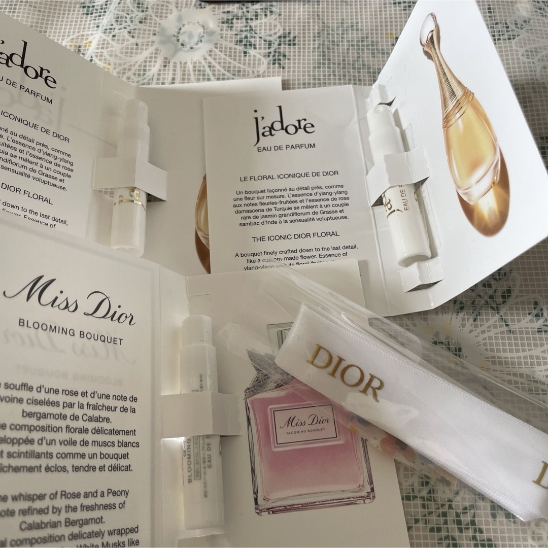 Christian Dior(クリスチャンディオール)のディオール サンプル・リボン コスメ/美容のキット/セット(サンプル/トライアルキット)の商品写真