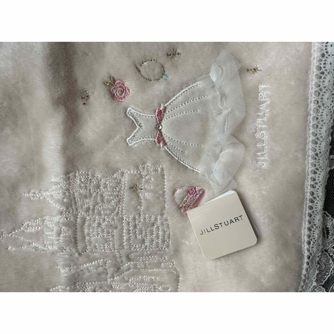 JILLSTUART(ジルスチュアート)のジルスチュアート⭐︎タオル　ハンカチ⭐︎ドレス　チュール⭐︎ピンク レディースのファッション小物(ハンカチ)の商品写真