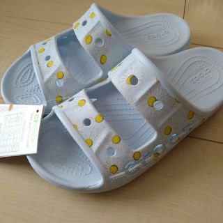 クロックス(crocs)の未使用　クロックス　23cm(サンダル)