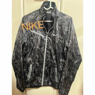 ナイキ(NIKE)の★SALE★NIKE(ナイキ) Sサイズ マックス WR グラフィックフィル(ナイロンジャケット)