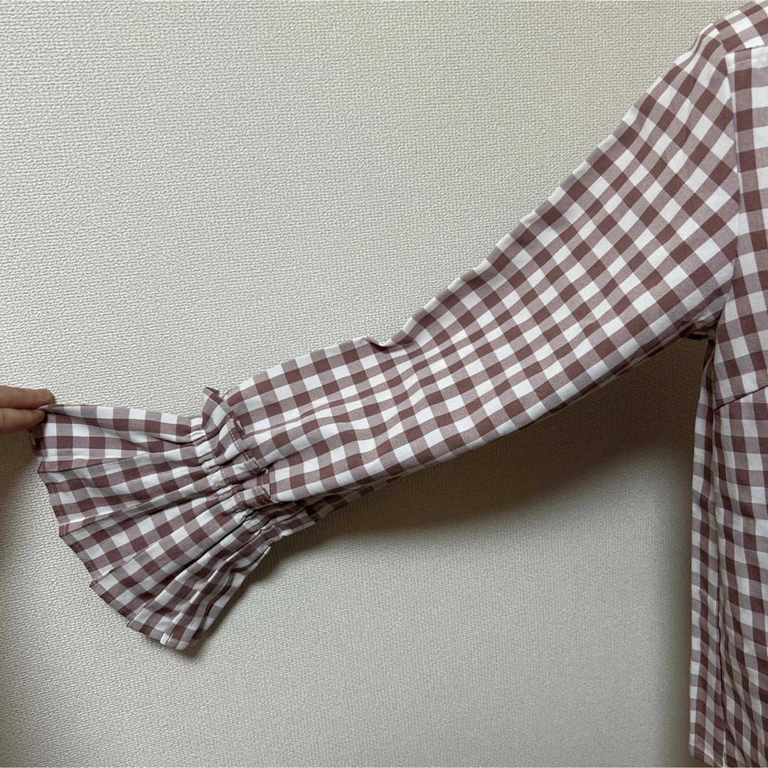 RayCassin(レイカズン)のレイカズン　可愛い　チェック　袖口フレア　トップス レディースのトップス(カットソー(長袖/七分))の商品写真