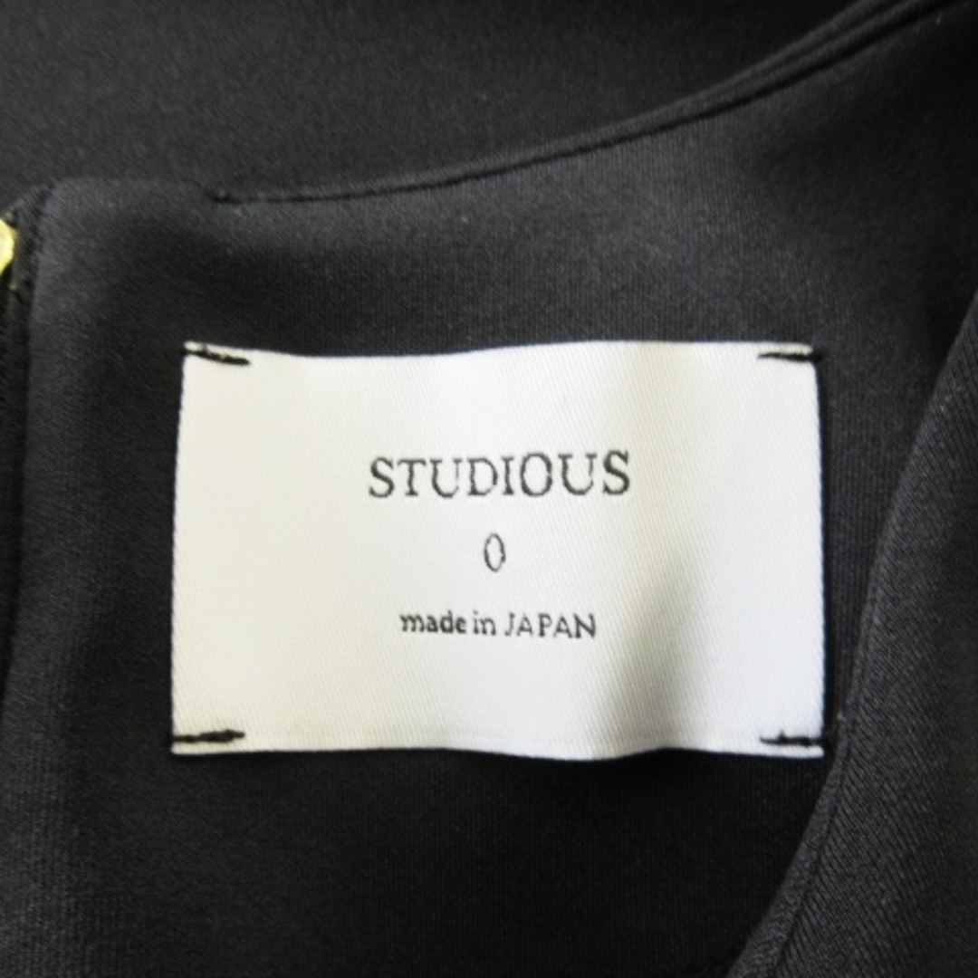 STUDIOUS(ステュディオス)のステュディオス カットソー 五分袖 テーパードスリーブ ダンボール生地 0 黒 レディースのトップス(その他)の商品写真