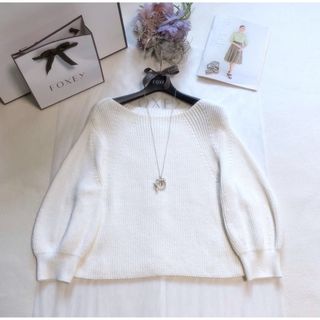 フォクシー(FOXEY)のフォクシー《Agnes Sweater》ホワイト　フリー(ニット/セーター)