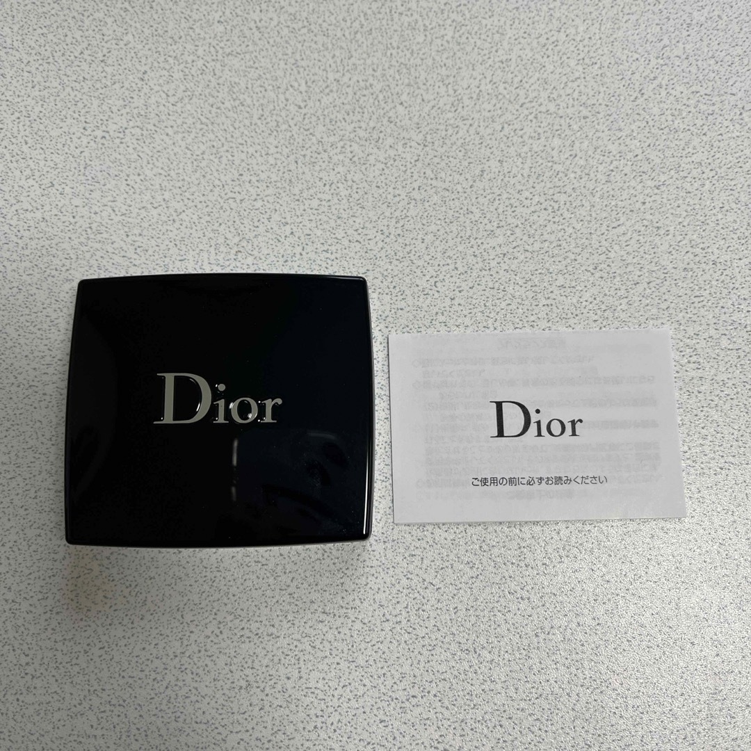 Dior(ディオール)のクリスチャンディオール dior ディオールショウモノグロス #564 ファイヤ コスメ/美容のベースメイク/化粧品(アイシャドウ)の商品写真