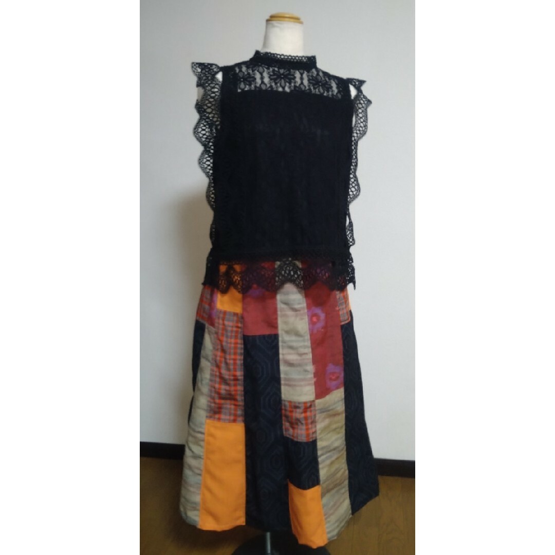 現品限り!!!着物リメイク  パッチワーク 贅沢カラフル♡　ロングスカート レディースのスカート(ロングスカート)の商品写真