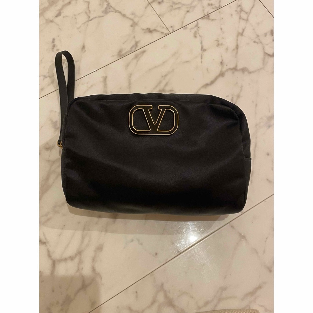 VALENTINO(ヴァレンティノ)の正規品★VALENTINO バニティーバッグ ポーチ レディースのファッション小物(ポーチ)の商品写真