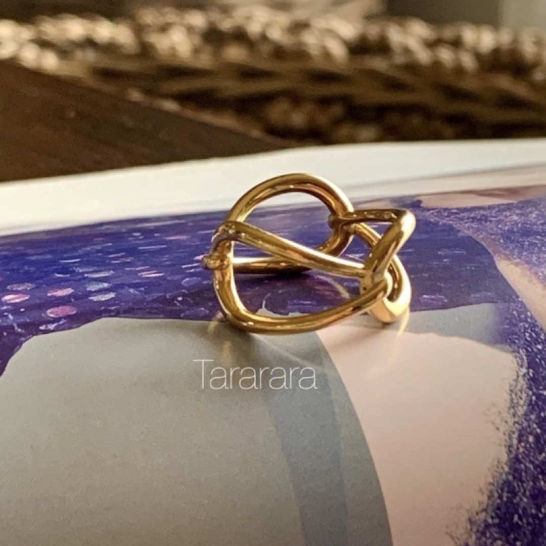 ●ステンレスchain Connected Ring●金属アレルギー対応 レディースのアクセサリー(リング(指輪))の商品写真