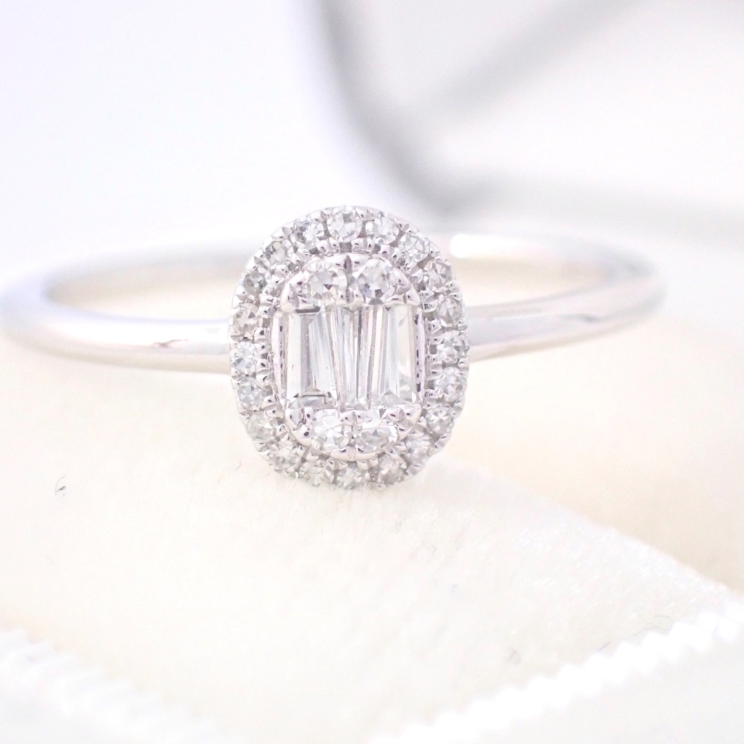 【新品 日本製】プラチナ Pt950 0.14ct ダイヤモンド リング 指輪 レディースのアクセサリー(リング(指輪))の商品写真