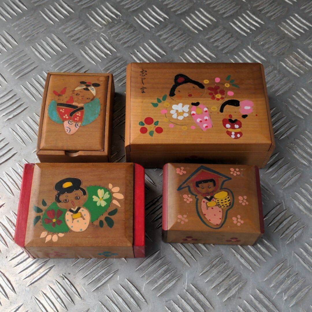 昭和レトロ 木製 小箱 小物入 宝箱 ボックス/和風 女の子ミラー 昭和レトロ 木製 小箱 小物入 宝箱 ボックス/和風 女の子ミラー