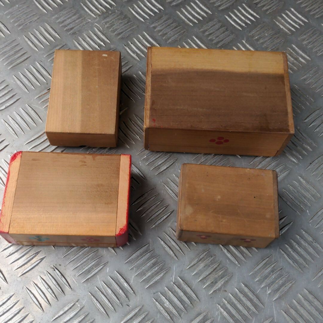 昭和レトロ 木製 小箱 小物入 宝箱 ボックス/和風 女の子ミラー 昭和レトロ 木製 小箱 小物入 宝箱 ボックス/和風 女の子ミラー